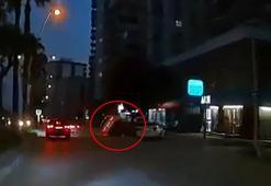 Ehliyetsiz sürücünün makas atarken trafiği birbirine kattığı anlar kamerada