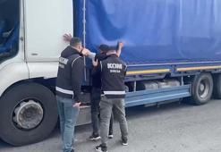 Durdurulan TIR'da 5 milyon 670 bin dolu makaron ele geçirildi