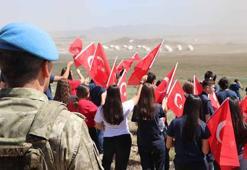 Kayseri'de 179 öğrenci, 'Mehmetçikle Bir Gün' projesi kapsamında 'Erciyes 2025 Tatbikatı'nı takip etti