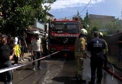 Ataşehir'de depoda çıkan yangın söndürüldü