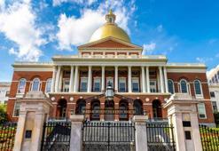 ABD'de federal yargıç, Trump yönetiminin Harvard kararını durdurdu