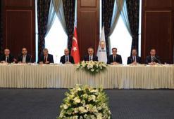 AK Parti'den yeni anayasa çalıştayı