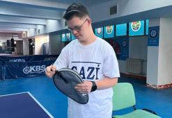 Down sendromlu üniversiteli sporla hayata bağlandı