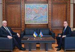 Ukrayna Dışişleri Bakanı Sybiha, Azerbaycan Dışişleri Bakanı Bayramov ile görüştü