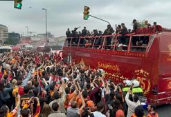 Galatasaray 25'inci şampiyonluğunu kutladı