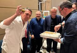 THY Euroleague Final Four final maçı öncesinde Ali Koç'a baklava ikramı