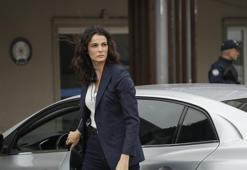 Eşref Rüya’nın Çiğdem’i Büşra Develi, oyunculuk performansıyla dikkat çekiyor