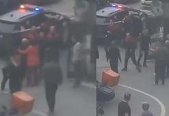 Gaziosmanpaşa'da alacak tartışmasında elinde bıçakla sokağa çıktı; polis engelledi