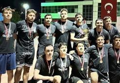 Ege Üniversitesi Sualtı Ragbisi takımlarından çifte şampiyonluk