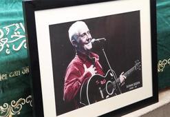 Sanatçı İlhan Şeşen son yolculuğuna uğurlandı