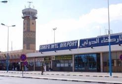 İsrail, Sana Havalimanı'na saldırdı