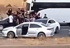 Görevden dönen gümrük muhafaza memurunu darbettiler; 3 tutuklama