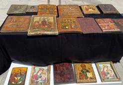 İstanbul'da tarihi eser operasyonu: Padişah fermanları ele geçirildi