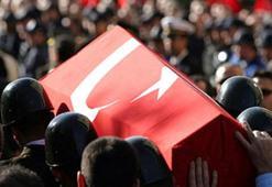 Ankara'da eğimli arazide düşen jandarma personeli şehit oldu