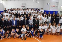 Pertevniyal Lisesi Spor Salonu açıldı