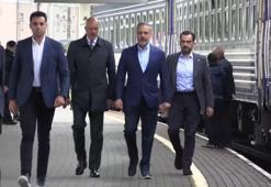 Bakan Fidan, Ukrayna ziyareti için trenle Polonya'dan Kiev'e hareket etti