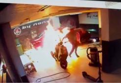 Alevlerin arasında kalan oto yıkamacı öldü, o anlar kamerada