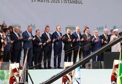 İstanbul'un Fethi'nin 572'nci Yılı Kutlamaları'na kulüp başkanları da katıldı