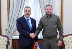 Bakan Fidan, Ukrayna Devlet Başkanlığı Ofisi Başkanı Yermak ile görüştü