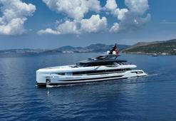 Bodrum'da üretilen 1,2 milyar liralık yat suya indirildi