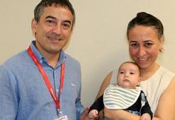 Kök hücre tedavisiyle anne oldu, adını 'Umut' koydu