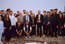 Cüneyd Zapsu, gençlerle buluştu