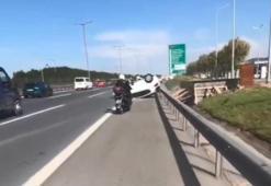 Sancaktepe'de otomobil takla attı; araçtakiler yardıma koşanlara hakaret etti