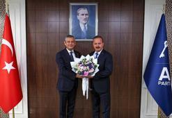 Özgür Özel, Anahtar Parti'yi ziyaret etti