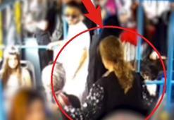 Otobüste düşürülen altın kolyeyi aldığı anlar kamerada