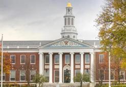 Trump yabancı öğrenci vizelerini askıya aldı