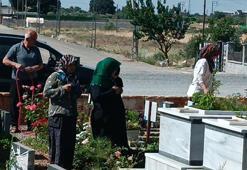 Depremzedelerden arife günü mezarlıklara ziyaret