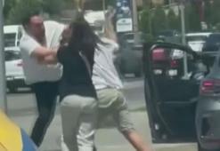 Ataşehir’de sürücülerin yumruklu kavgası kamerada