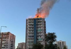 Diyarbakır’da 13 katlı apartmanda yangın paniği; Anne ve 3 çocuğu hayatını kaybetti