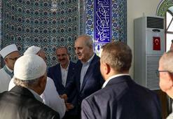 TBMM Başkanı Kurtulmuş, bayram namazını Çanakkale’de kıldı