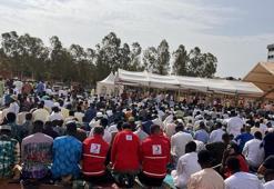 Türk Kızılay yurt içinde ve 22 ülkede kurban kesimlerine başladı