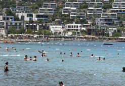 Bodrum'da bayramın 2'nci gününde sahiller doldu