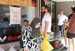 Kurban etlerini kıyma yapmak isteyenler kasaplarda yoğunluk oluşturdu