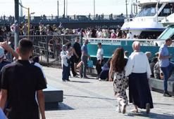Eminönü'nde bayramın son gününde de yoğunluk devam etti