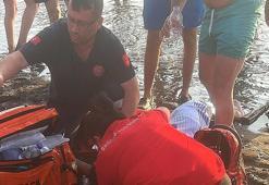 Boğulma tehlikesi geçirip peş peşe suya atladılar; baba ile 3 çocuğu hastaneye kaldırıldı