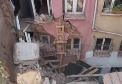 Fatih'te kısmen çöken bina belediye ekipleri tarafında mühürlendi