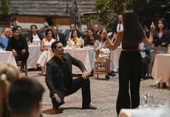 Eşref aşkını zeybekle ilan etti