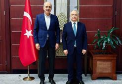 TBMM Başkanı Kurtulmuş, Astana Büyükelçiliği’ni ziyaret etti