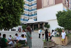 Antalya'da 5 yıldızlı otelde yangın; turistler tahliye edildi