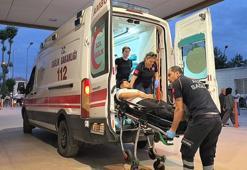 Şakalaşırken sigara paketini düşüren arkadaşını bıçakladı