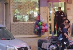 Bağcılar'da markete silahlı saldırı; önünden geçen çocuklar son anda kurtuldu