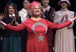 Hiç müzik eğitimi almayan 175 kadın, çıktıkları sanat yolculuğunda 11 ülkede konser verdi