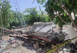 Altında yemek yedikleri balkon çöktü: 4 ölü, 2'si ağır 5 yaralı