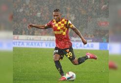 Göztepe'de Miroshi'ye Alman kancası