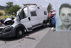 Karavan, otoyolda kamyona çarptı; 1 ölü, 1 yaralı