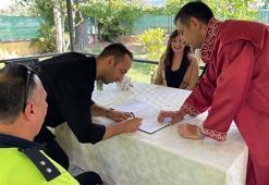 Nikahları görev yaptıkları bölge trafik istasyonunda kıyıldı